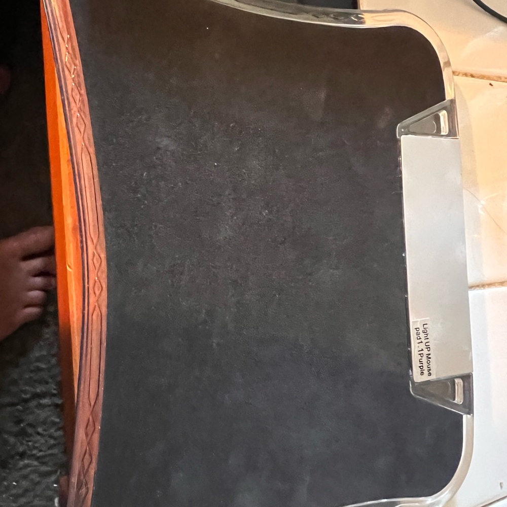 Tupperware light up mouse pad. - Picture 3 of 5